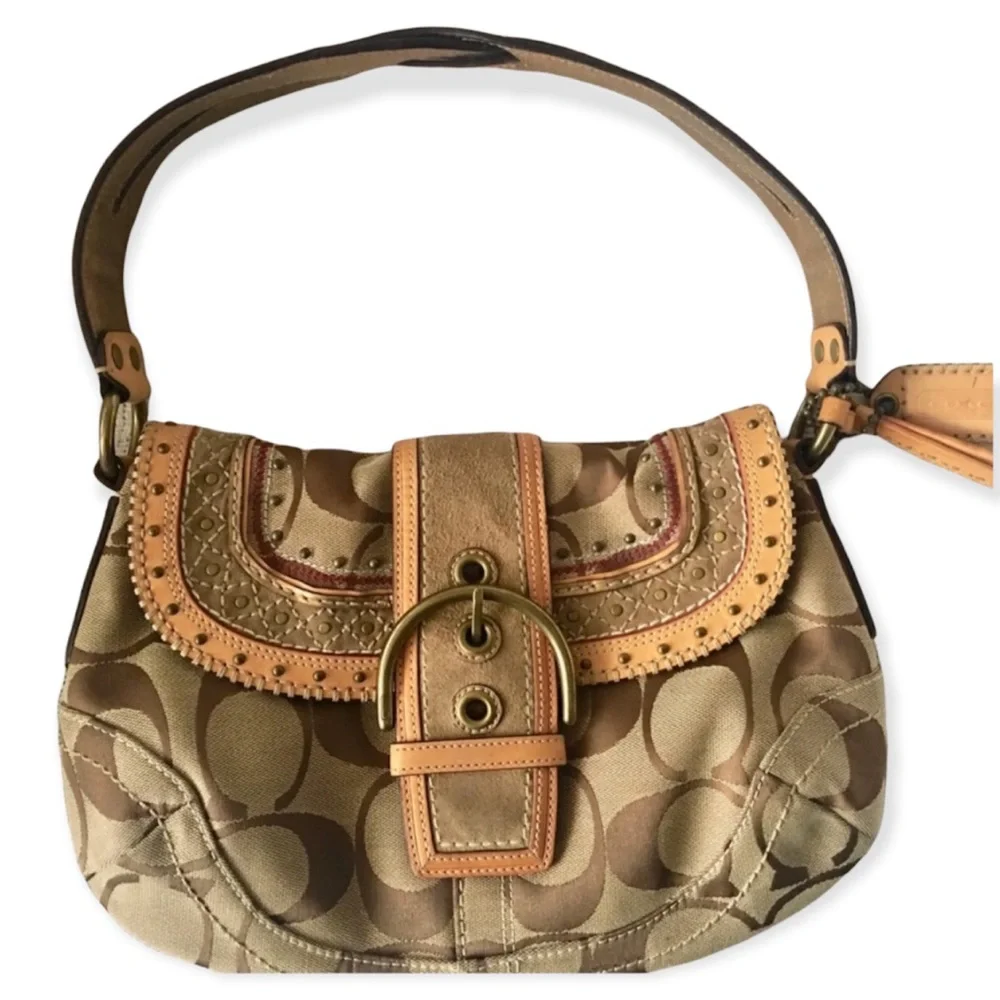 Coach handbag purse in signature C - Picture 1 of 10